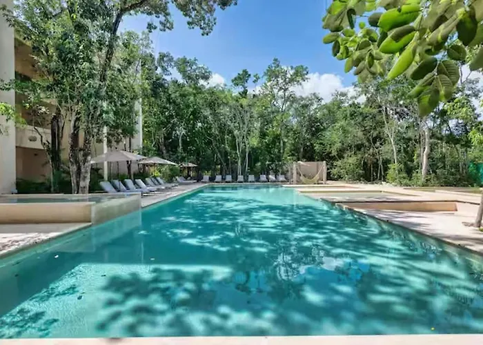 Chic Jungle Balcony Priv Pool Steam & Gym